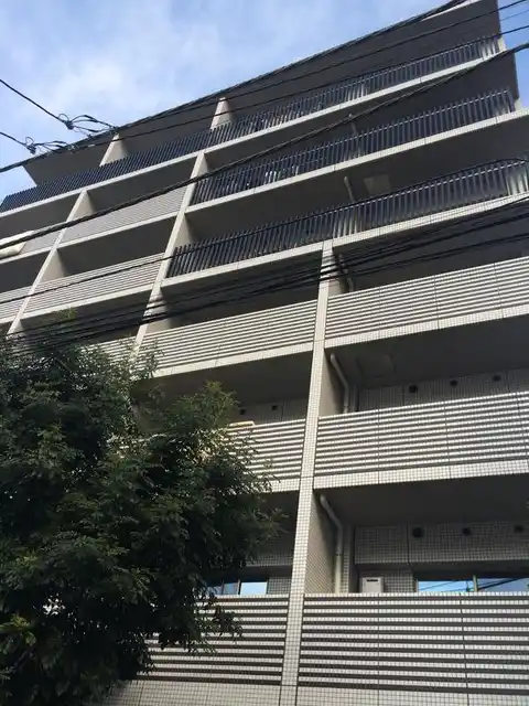 プレール・ドゥーク新宿御苑II
